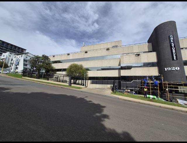 30M² OFFICE TO LET IN ROSEBANK